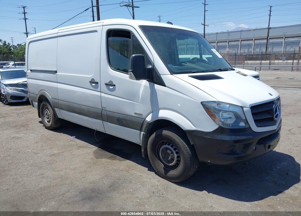 2015 MERCEDES-BENZ SPRINTER 2500 VIN: WD3PE7DCXF5983742