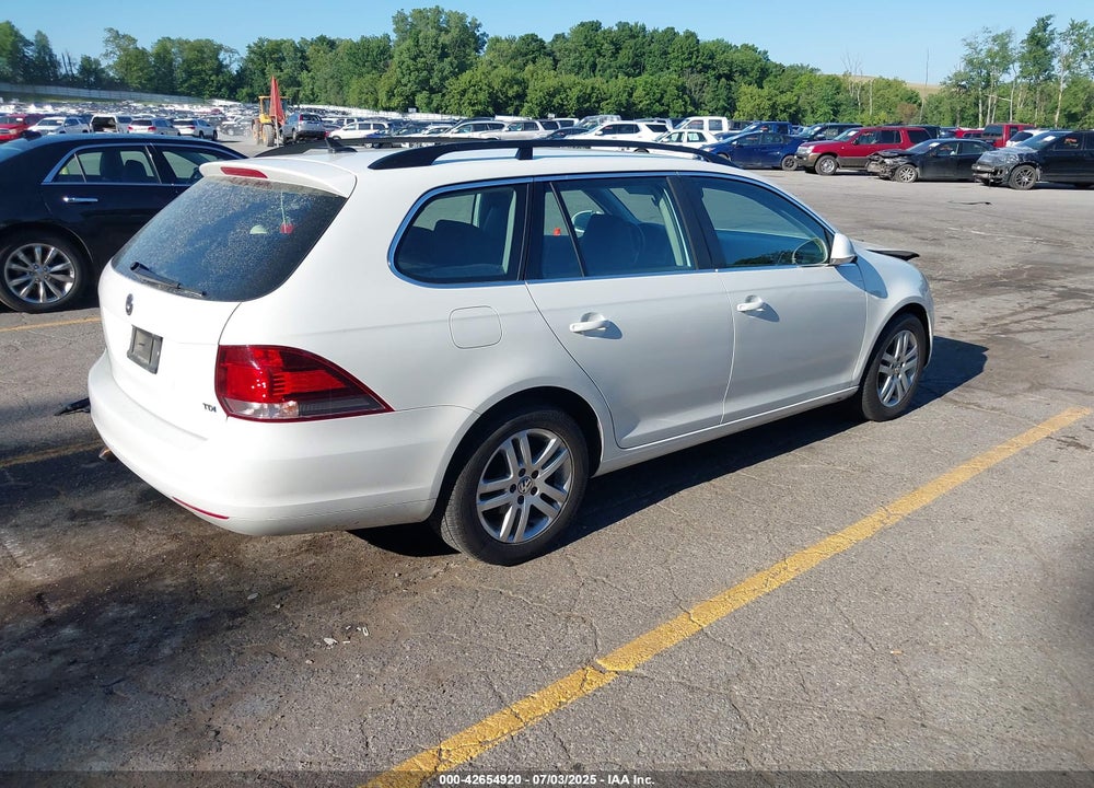 2013 VOLKSWAGEN JETTA VIN: 3VWPL7AJ8DM662365