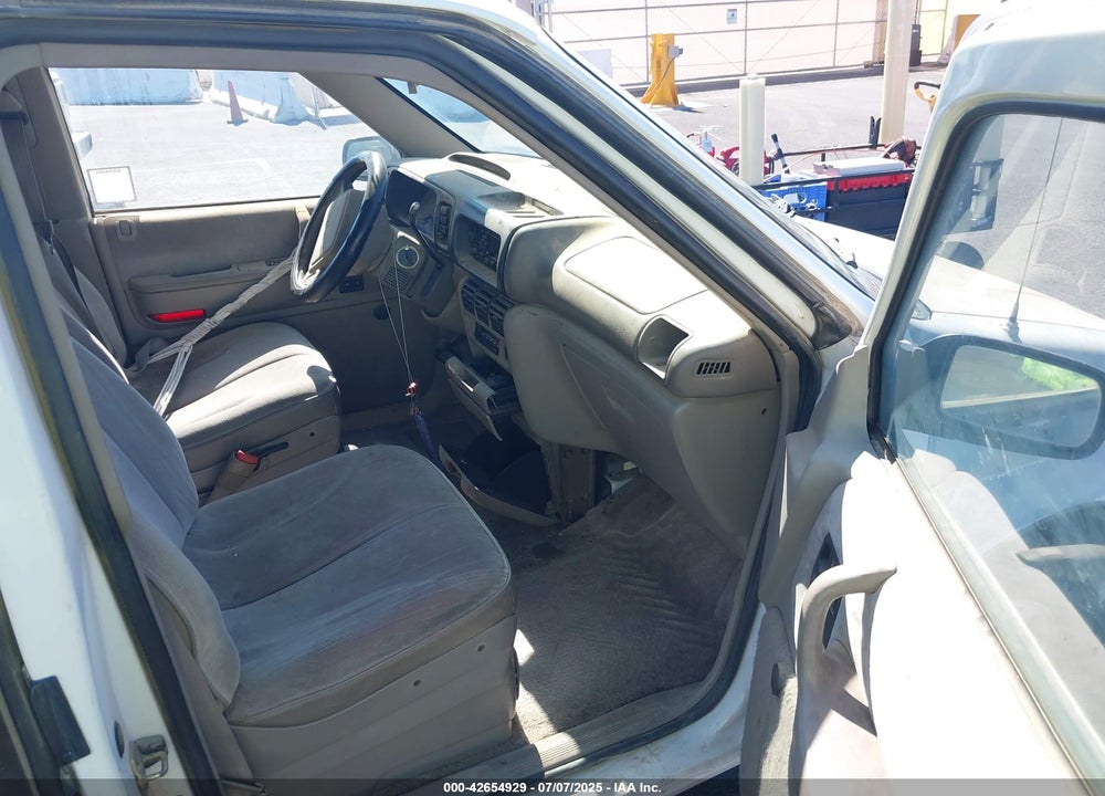 1995 PLYMOUTH GRAND VOYAGER SE VIN: 1P4GH44R7SX562295