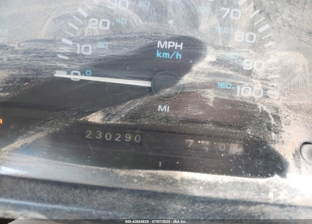 1995 PLYMOUTH GRAND VOYAGER SE VIN: 1P4GH44R7SX562295