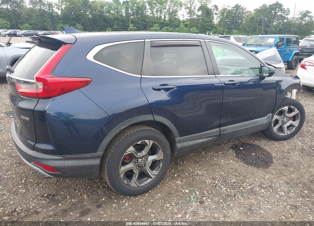 2017 HONDA CR-V VIN: 2HKRW2H5XHH682725