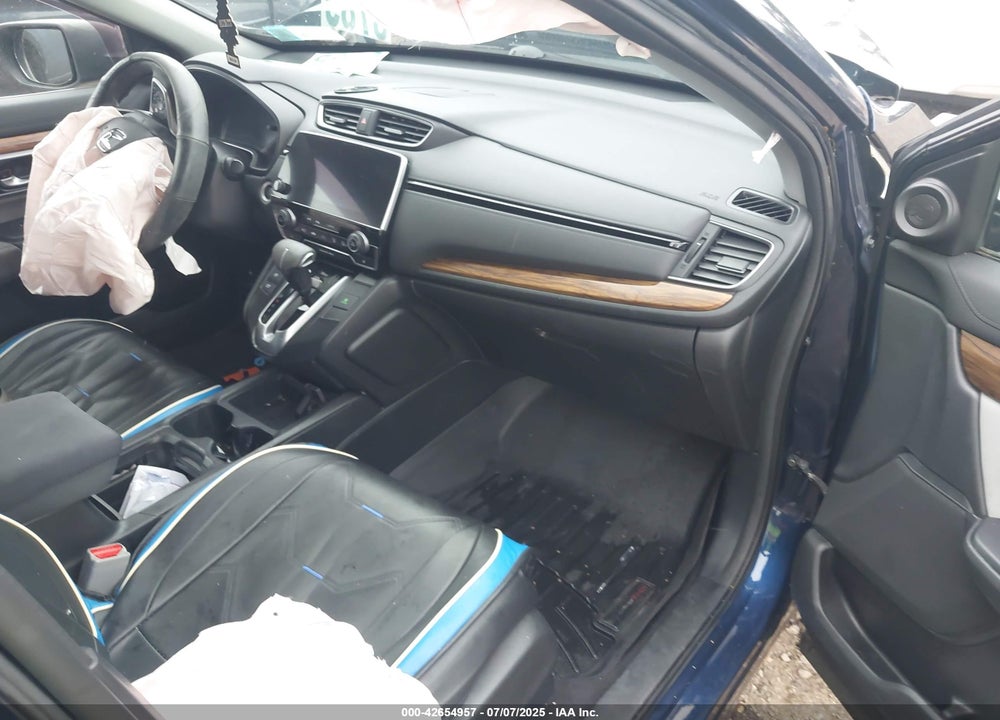 2017 HONDA CR-V VIN: 2HKRW2H5XHH682725