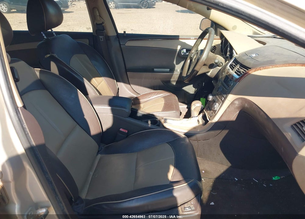 2011 CHEVROLET MALIBU VIN: 1G1ZE5E18BF349391