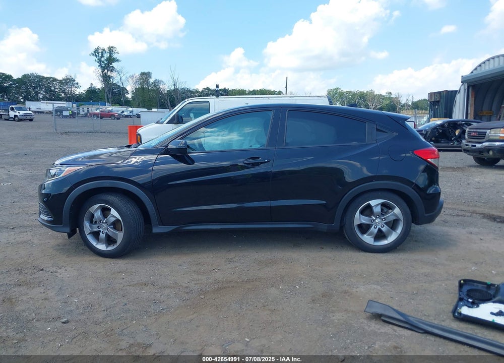 2020 HONDA HR-V VIN: 3CZRU6H39LM704254