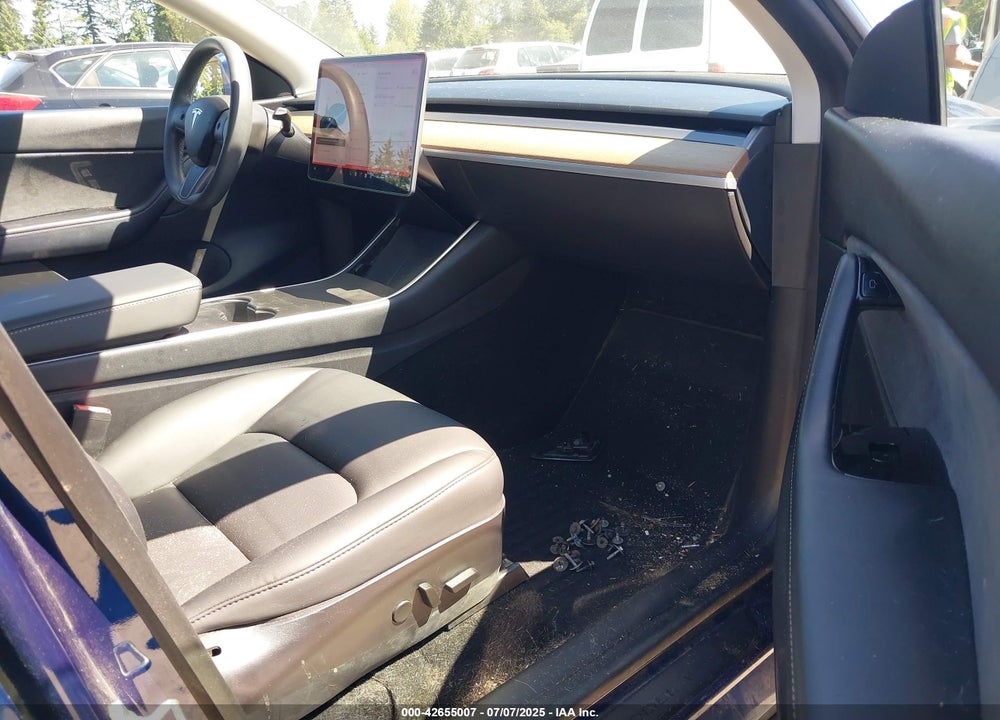 2020 TESLA MODEL Y VIN: 5YJYGDEE0LF055807