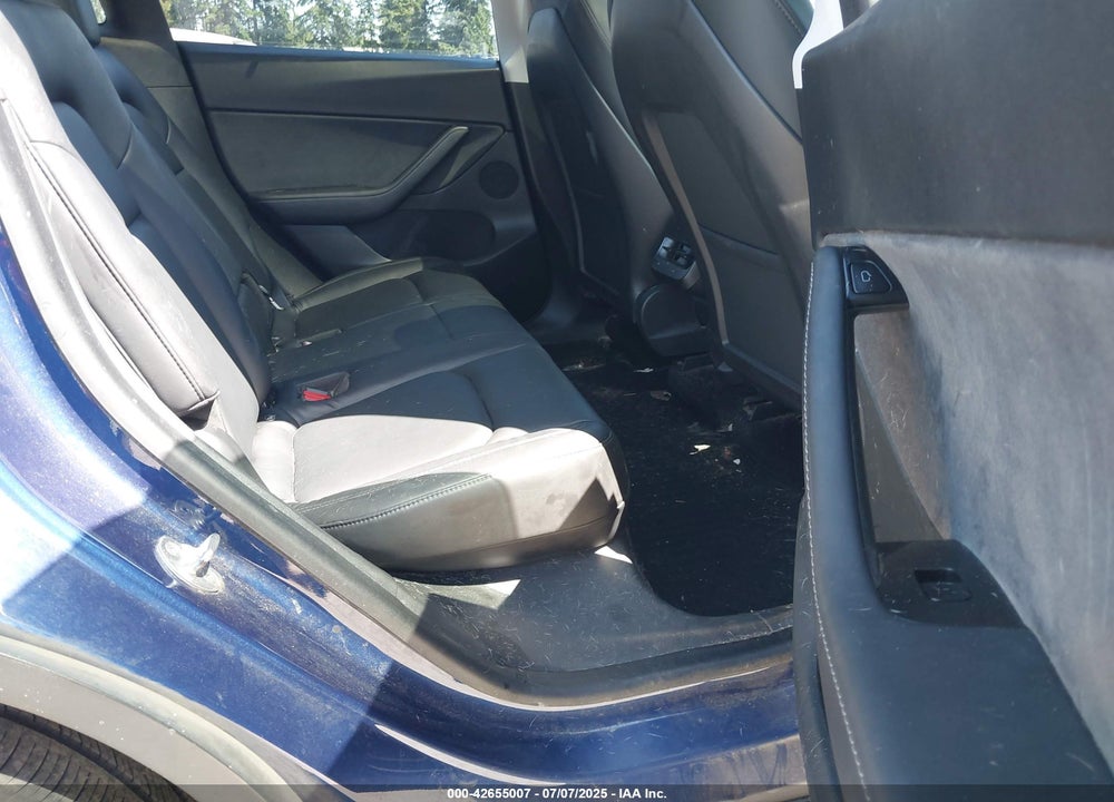 2020 TESLA MODEL Y VIN: 5YJYGDEE0LF055807