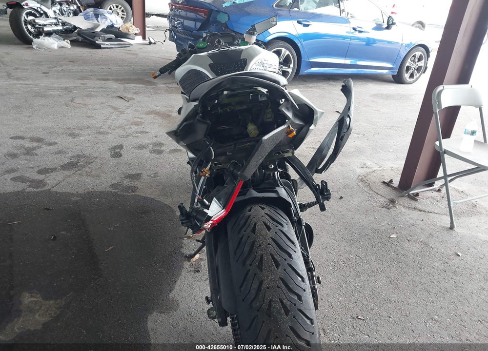2018 KAWASAKI ZX636 E VIN: JKBZXJE10JA027422