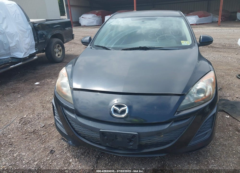 2011 MAZDA MAZDA3 VIN: JM1BL1UG9B1438171