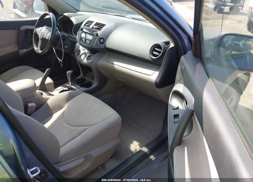 2006 TOYOTA RAV4 VIN: JTMZD34V465029158
