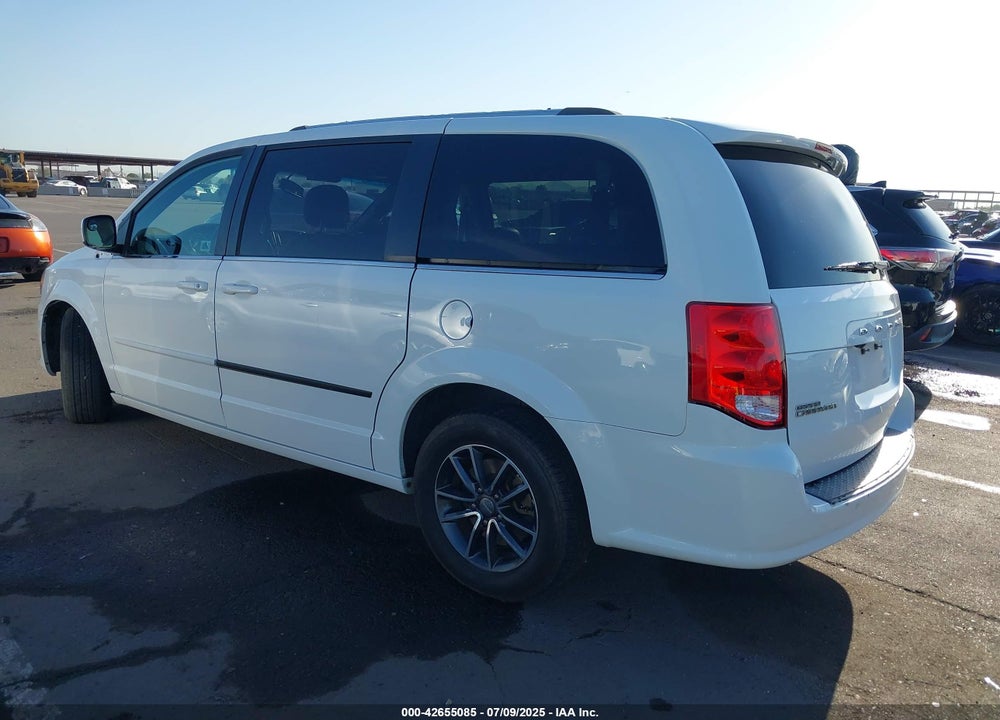 2017 DODGE GRAND CARAVAN VIN: 2C4RDGCG4HR685859
