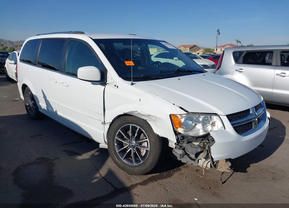2017 DODGE GRAND CARAVAN VIN: 2C4RDGCG4HR685859