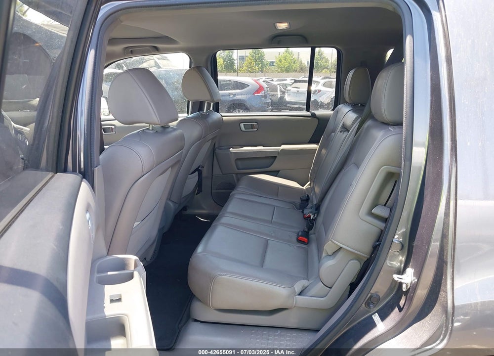 2013 HONDA PILOT EX-L VIN: 5FNYF3H58DB028137