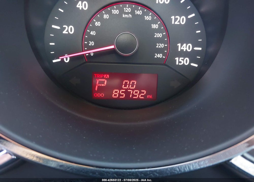 2011 KIA SORENTO VIN: 5XYKU4A28BG012849