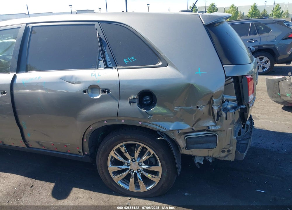 2011 KIA SORENTO VIN: 5XYKU4A28BG012849