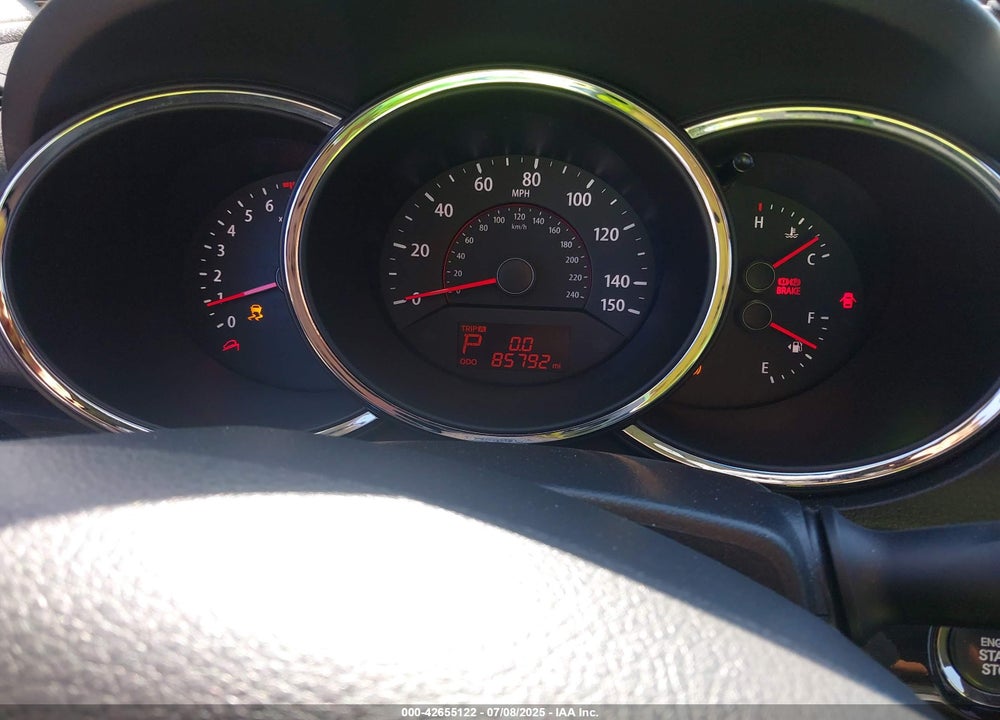2011 KIA SORENTO VIN: 5XYKU4A28BG012849