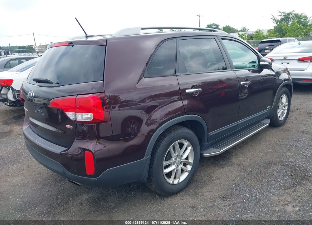 2015 KIA SORENTO VIN: 5XYKTDA7XFG574840
