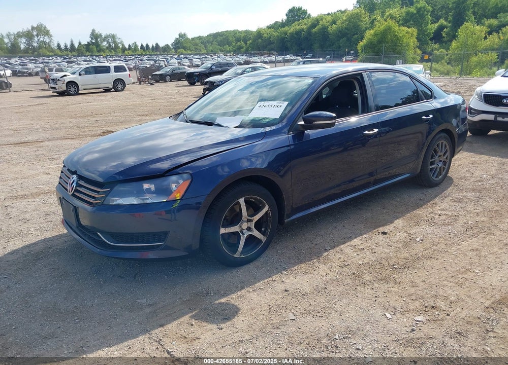 2013 VOLKSWAGEN PASSAT VIN: 1VWAP7A36DC023057