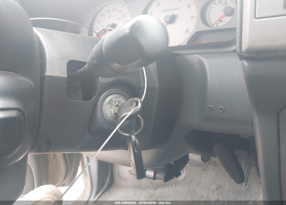 2001 NISSAN FRONTIER SE-V6 VIN: 1N6ED26Y31C362825