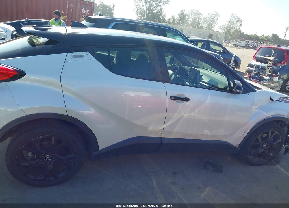 2021 TOYOTA C-HR VIN: JTNKHMBX0M1102350