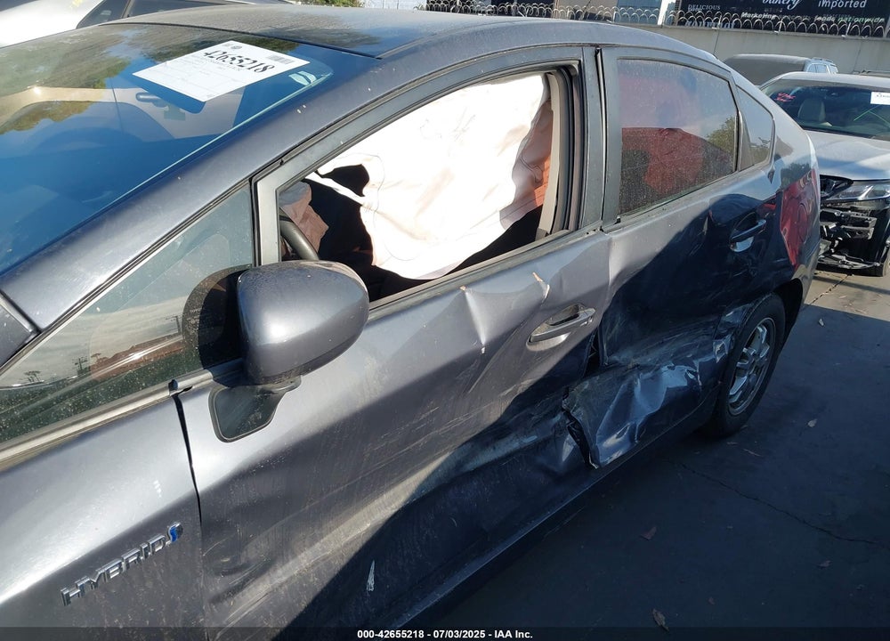 2011 TOYOTA PRIUS VIN: JTDKN3DU2B0265837