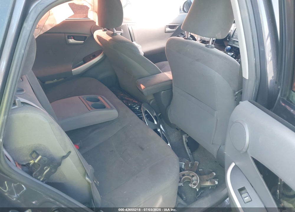 2011 TOYOTA PRIUS VIN: JTDKN3DU2B0265837