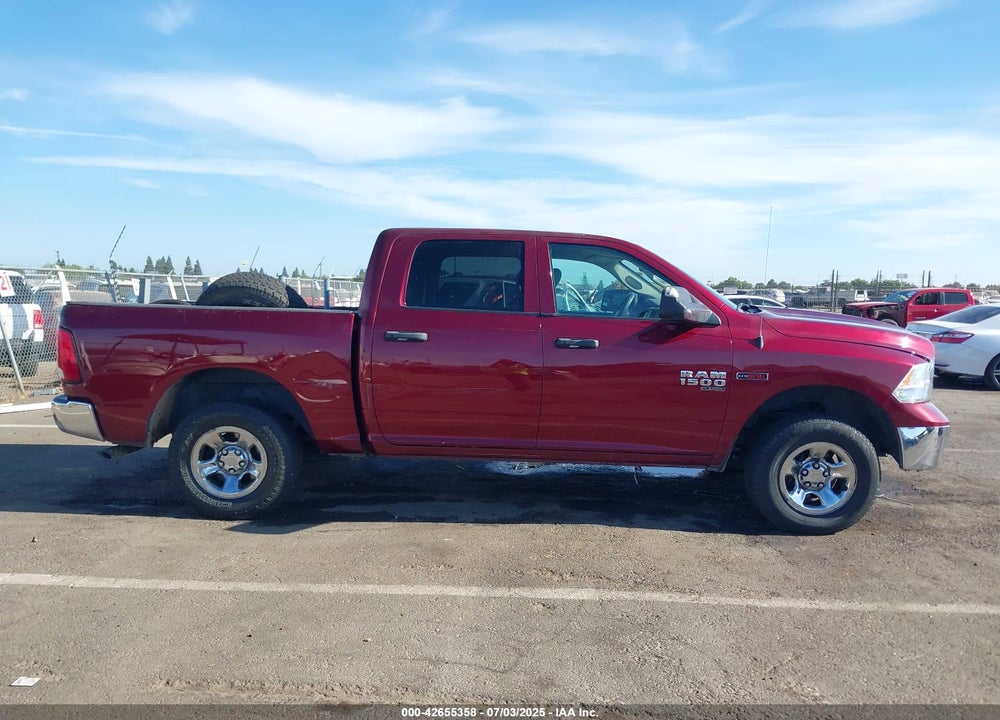 2019 RAM 1500 CLASSIC VIN: 1C6RR7KM4KS751395