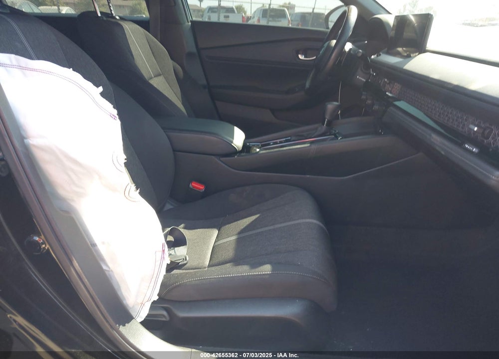 2024 HONDA ACCORD HYBRID SPORT VIN: 1HGCY2F57RA031727
