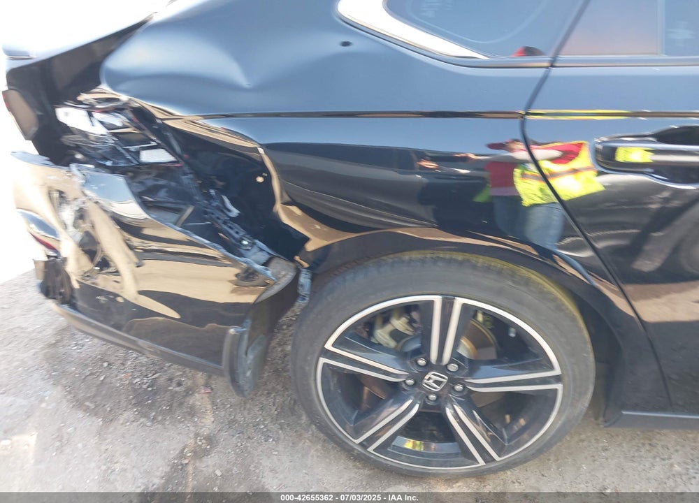 2024 HONDA ACCORD HYBRID SPORT VIN: 1HGCY2F57RA031727