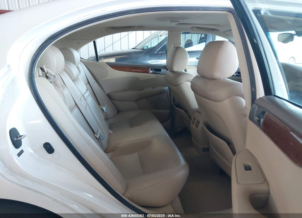2005 LEXUS ES 330 VIN: JTHBA30GX55100717
