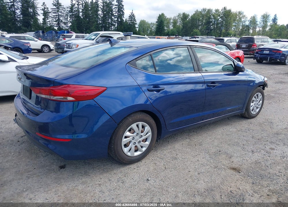 2017 HYUNDAI ELANTRA VIN: 5NPD74LF9HH191212