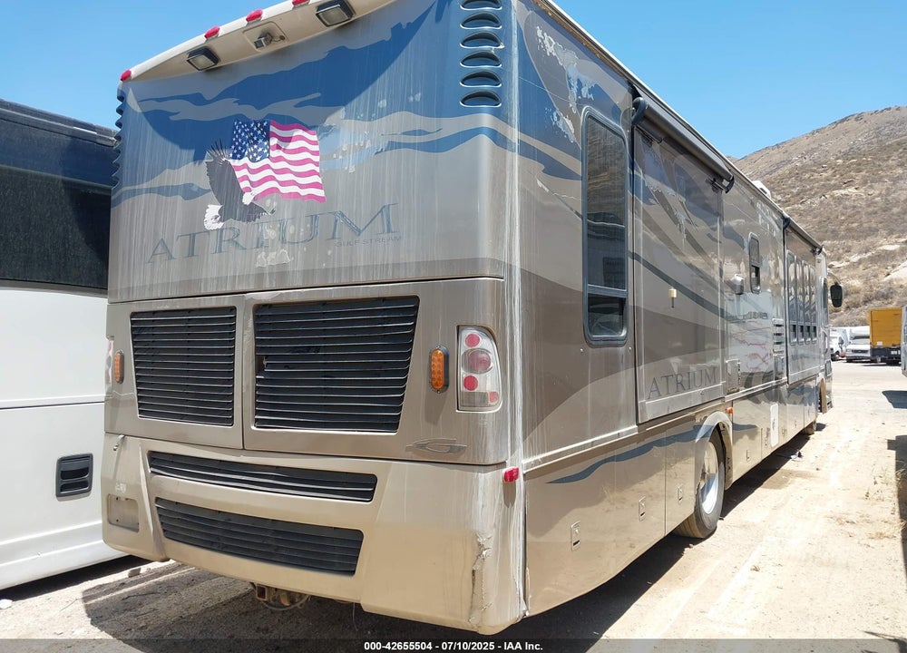 2003 FREIGHTLINER CHASSIS X LINE MOTOR HOME VIN: 4UZAAHAK63CM15919