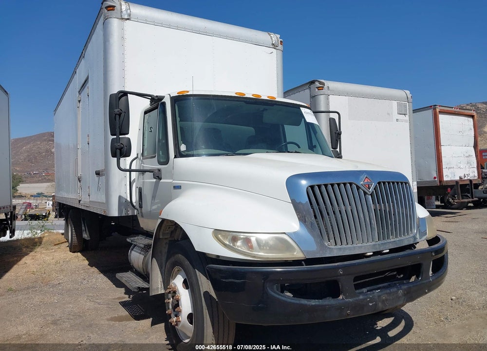 2011 INTERNATIONAL 4000 4300 VIN: 1HTMMAAL4BH392928