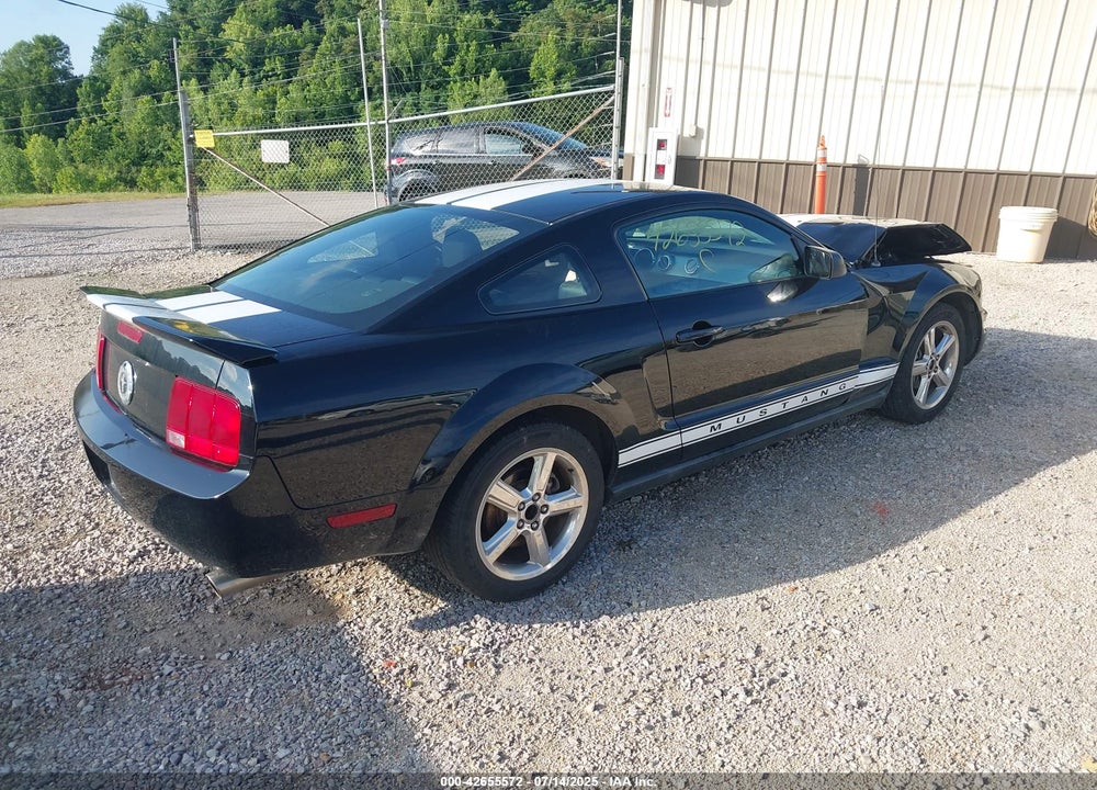 2008 FORD MUSTANG V6 DELUXE/V6 PREMIUM VIN: 1ZVHT80N885180151