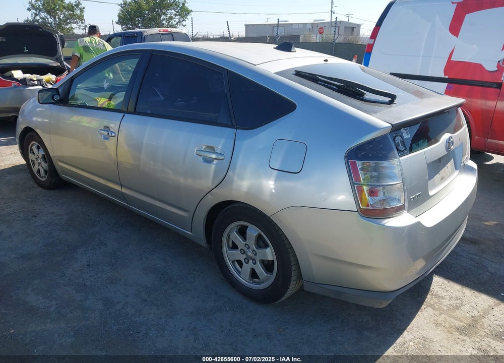 2005 TOYOTA PRIUS VIN: JTDKB20U150122665