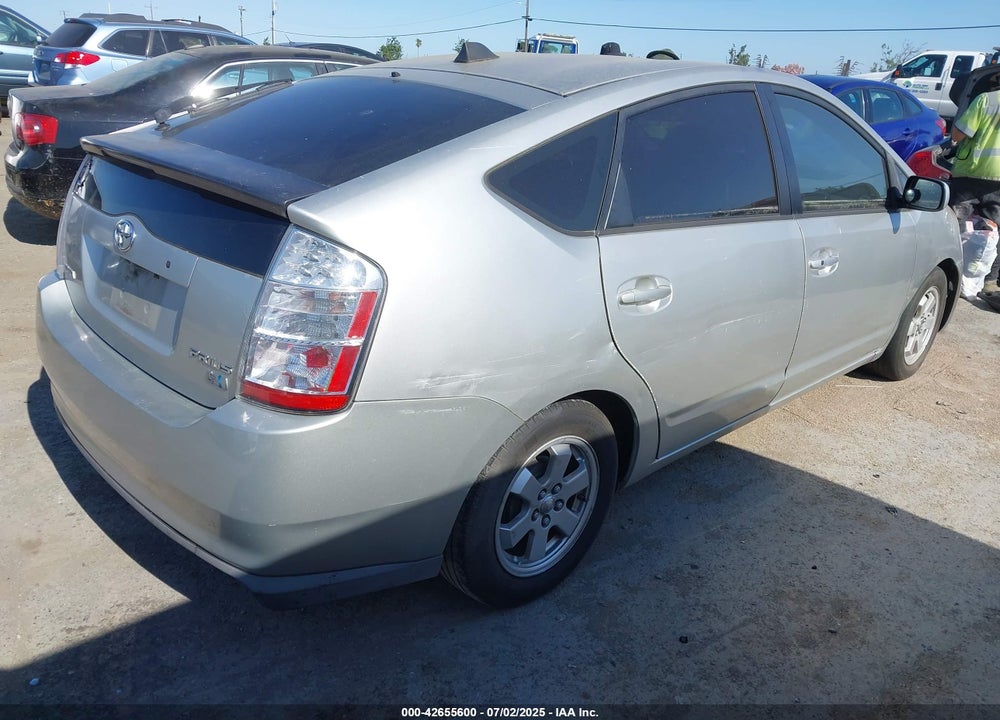 2005 TOYOTA PRIUS VIN: JTDKB20U150122665