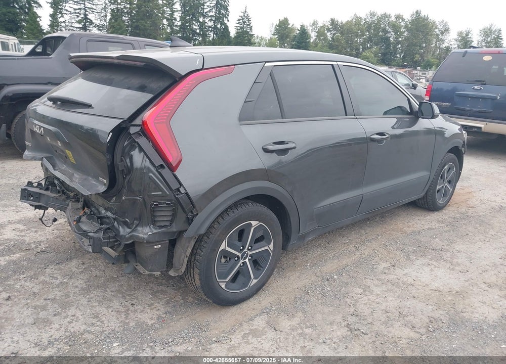 2023 KIA NIRO VIN: KNDCP3LE9P5063550