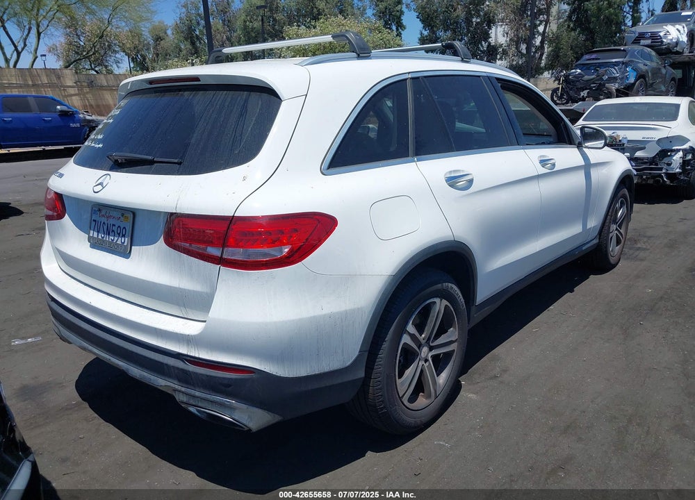 2017 MERCEDES-BENZ GLC 300 VIN: WDC0G4JB9HF183615