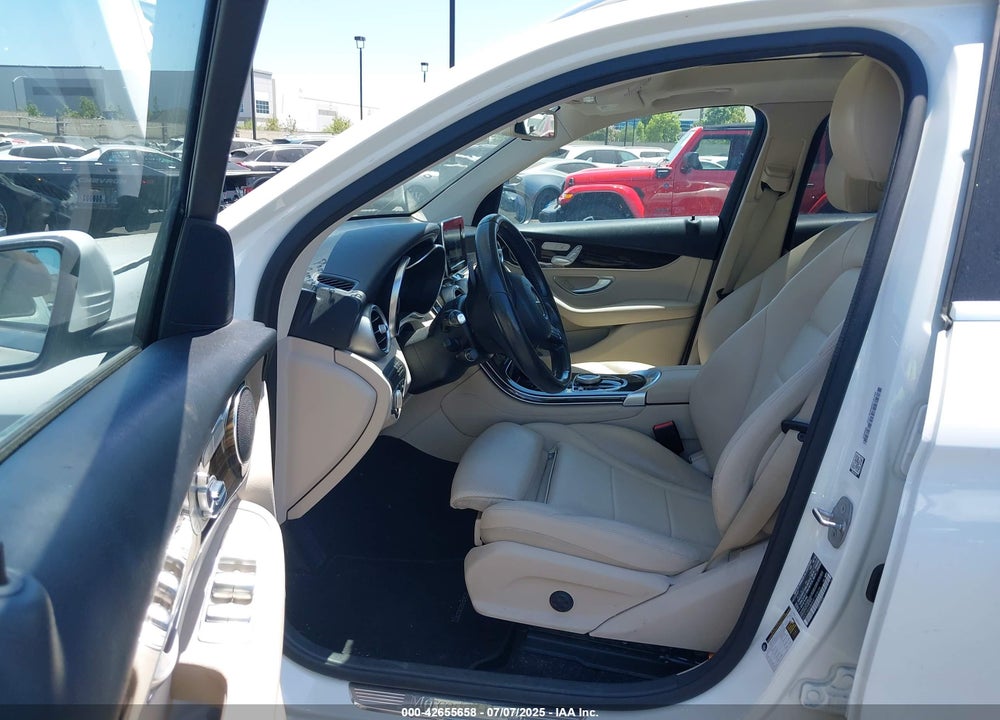 2017 MERCEDES-BENZ GLC 300 VIN: WDC0G4JB9HF183615