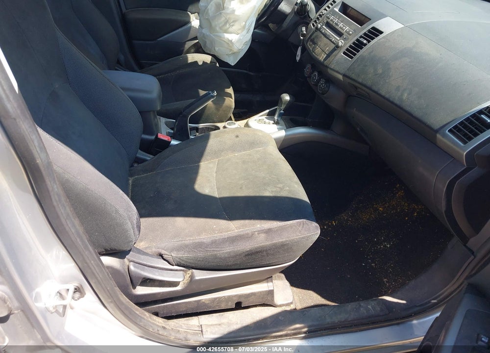 2009 MITSUBISHI OUTLANDER VIN: JA4LT21W79Z000521