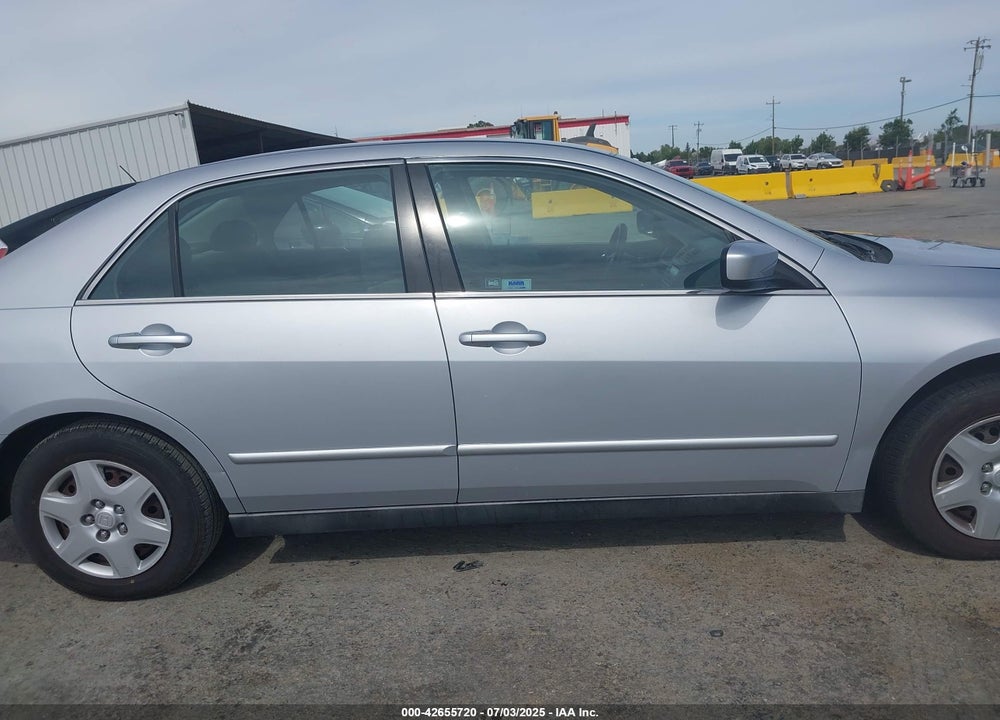 2005 HONDA ACCORD 2.4 LX VIN: 1HGCM55405A146024