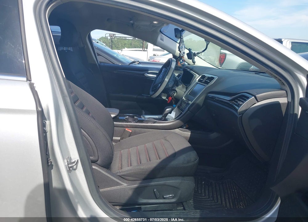 2016 FORD FUSION VIN: 3FA6P0H92GR402532