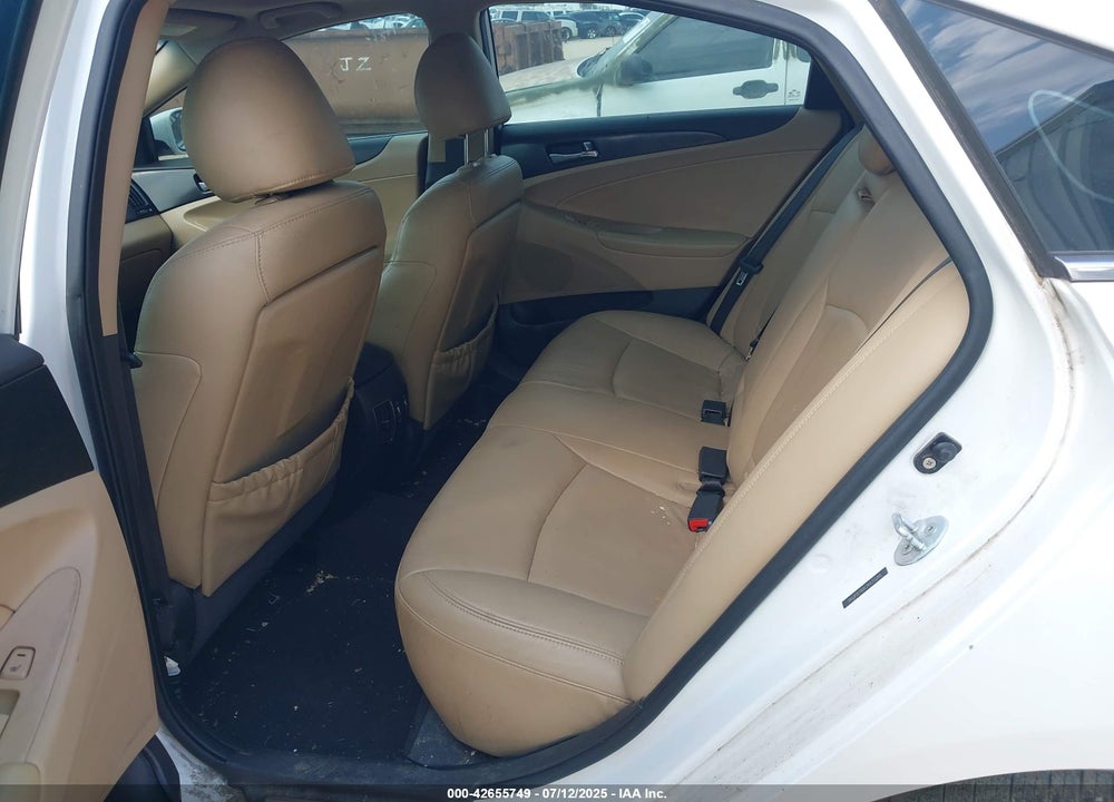 2011 HYUNDAI SONATA VIN: 5NPEC4ACXBH304746