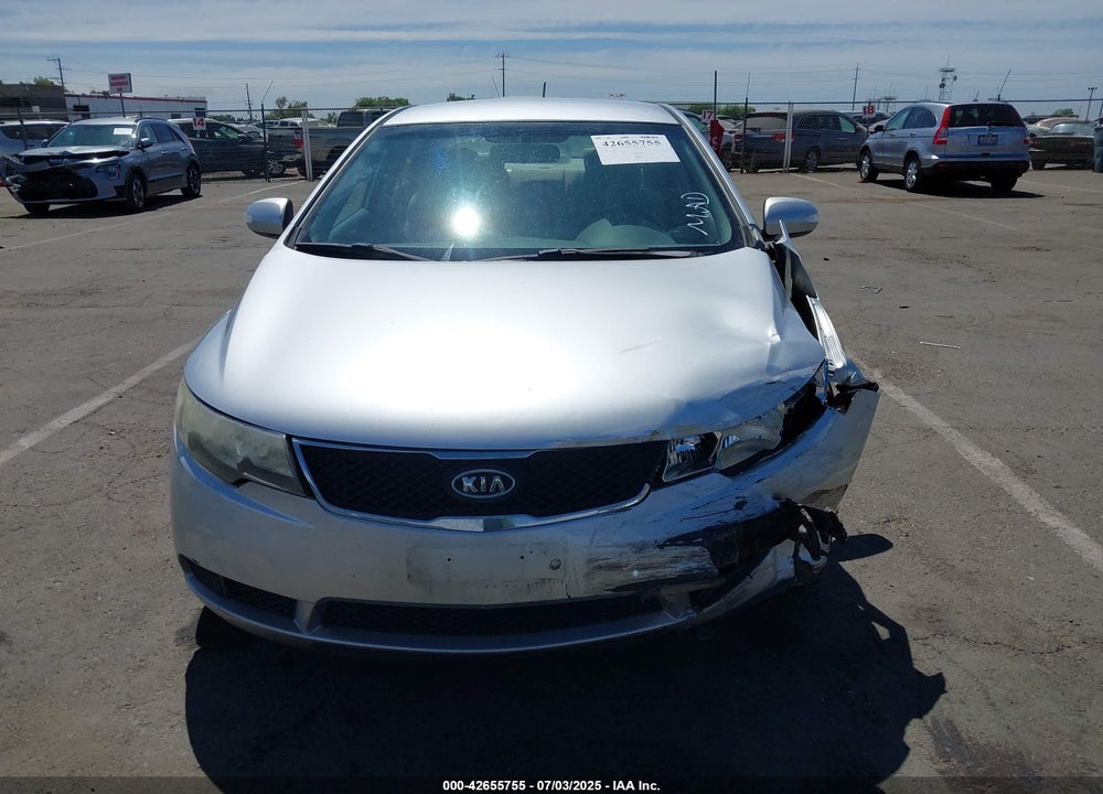 2010 KIA FORTE VIN: KNAFU4A29A5132200