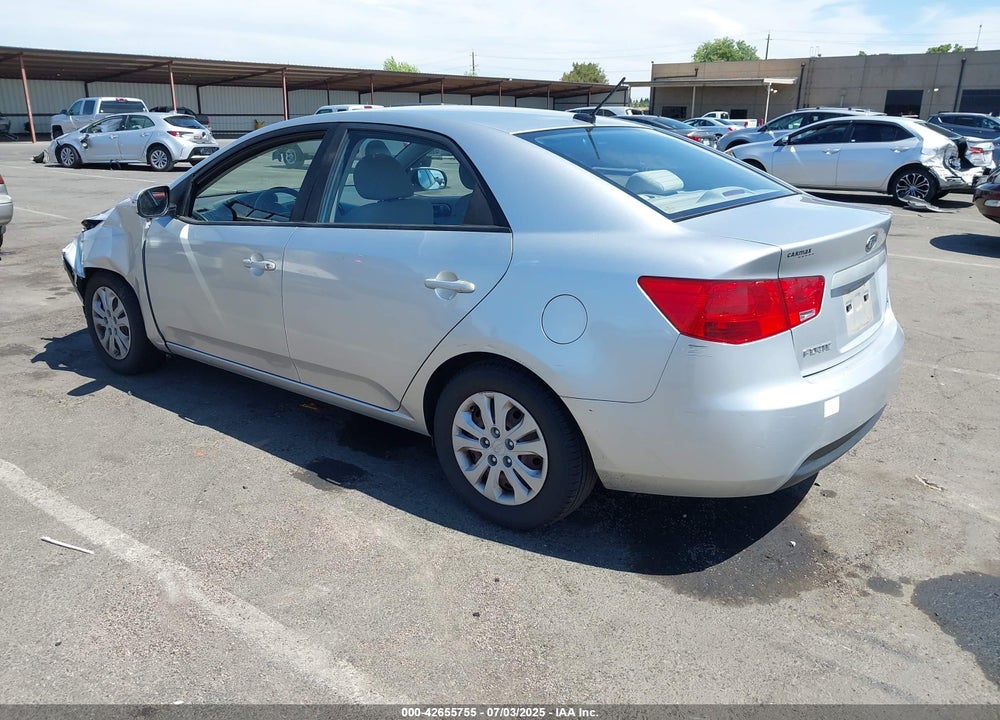 2010 KIA FORTE VIN: KNAFU4A29A5132200