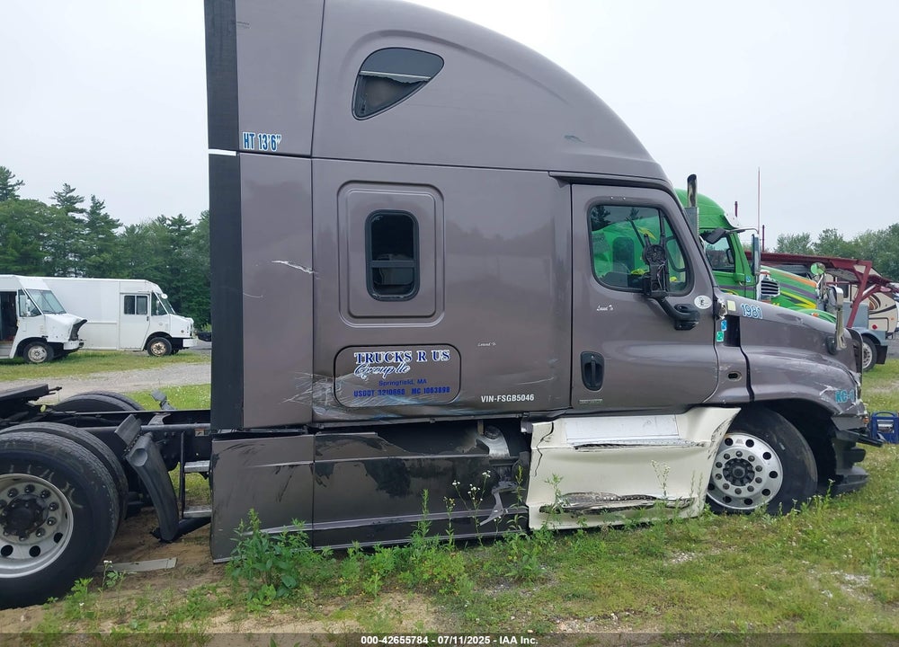 2015 FREIGHTLINER CASCADIA 125 VIN: 3AKJGLD54FSGB5046