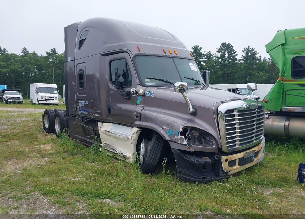 2015 FREIGHTLINER CASCADIA 125 VIN: 3AKJGLD54FSGB5046