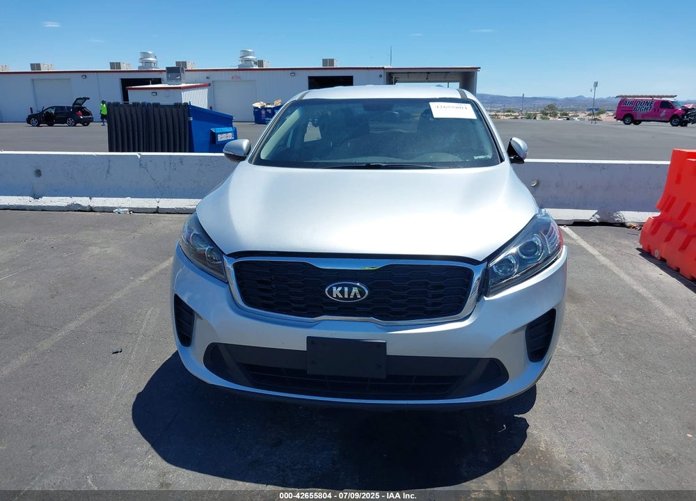 2019 KIA SORENTO VIN: 5XYPG4A54KG443034