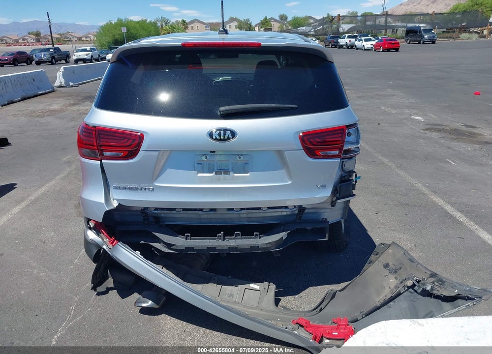 2019 KIA SORENTO VIN: 5XYPG4A54KG443034