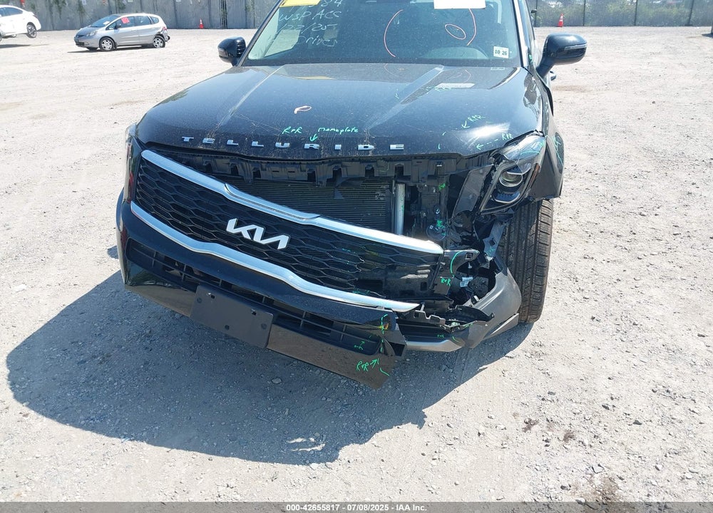 2022 KIA TELLURIDE VIN: 5XYP64HC1NG228304
