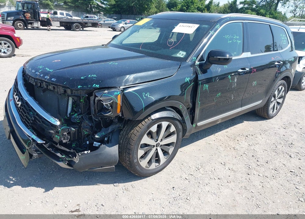 2022 KIA TELLURIDE VIN: 5XYP64HC1NG228304